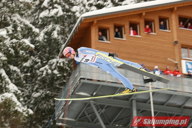 072 Michael Neumayer